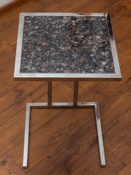 Кофейный столик из полированной нержавеющей стали